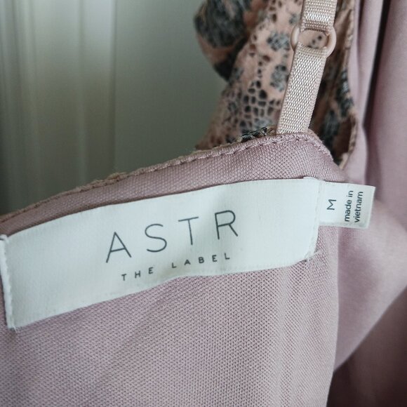 ASTR THE LABEL Pink Gret Lace Mini Dress Sz.M - Picture 12 of 16